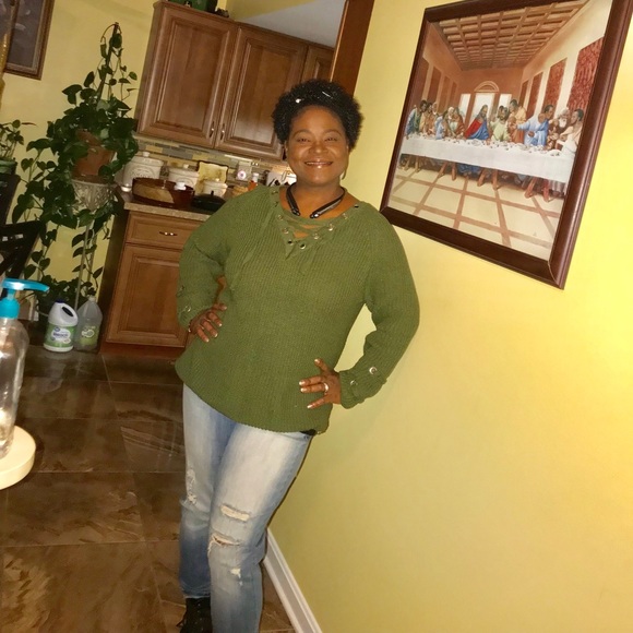 Meet your Posher, Althea - Picture 15 of 15